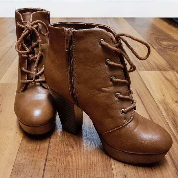 Brash Shoes - Brash Brown Laced Up Booties